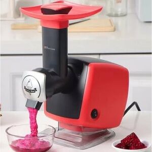 Uber Ice Cream/Frozen Yogurt maker